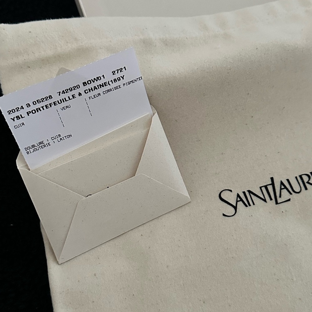 Yves Saint Laurent belt - Picture 7 of 14